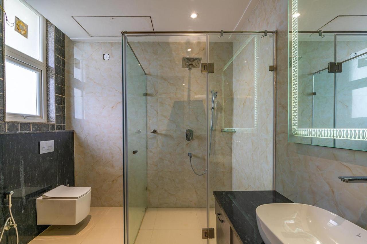 Stayvista At Blanc Belle With Outdoor Pool Sohna Esterno foto