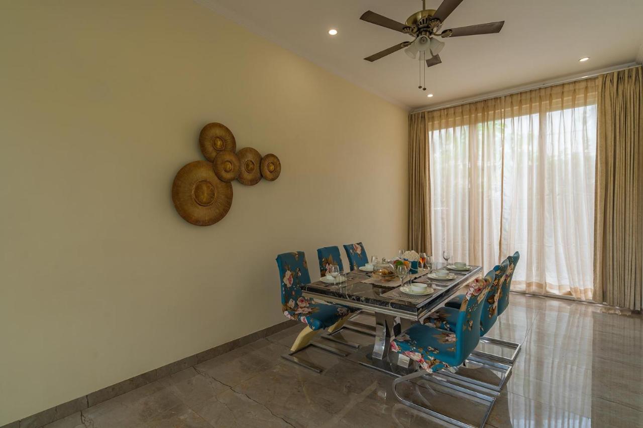Stayvista At Blanc Belle With Outdoor Pool Sohna Esterno foto